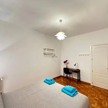 Nuevo Roger Habitaciones Couette-café